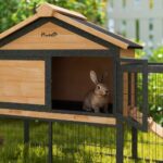 PawHut Rabbit Hutch Outdoor with Steel Run Removable Plastic Tray Natural - Image 4